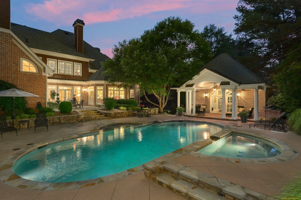 Buying Houses with Pools