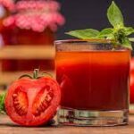 What advantages does drinking tomato juice have?