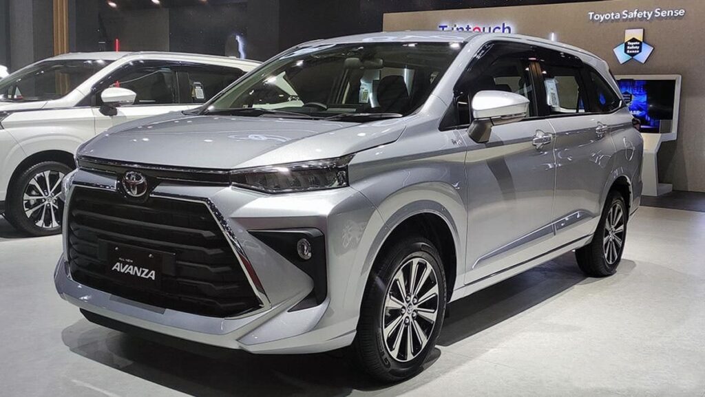 Toyota raja MPV di Indonesia, carta jualan Mac 2023 diterajui Avanza, Innova Zenix dan Veloz