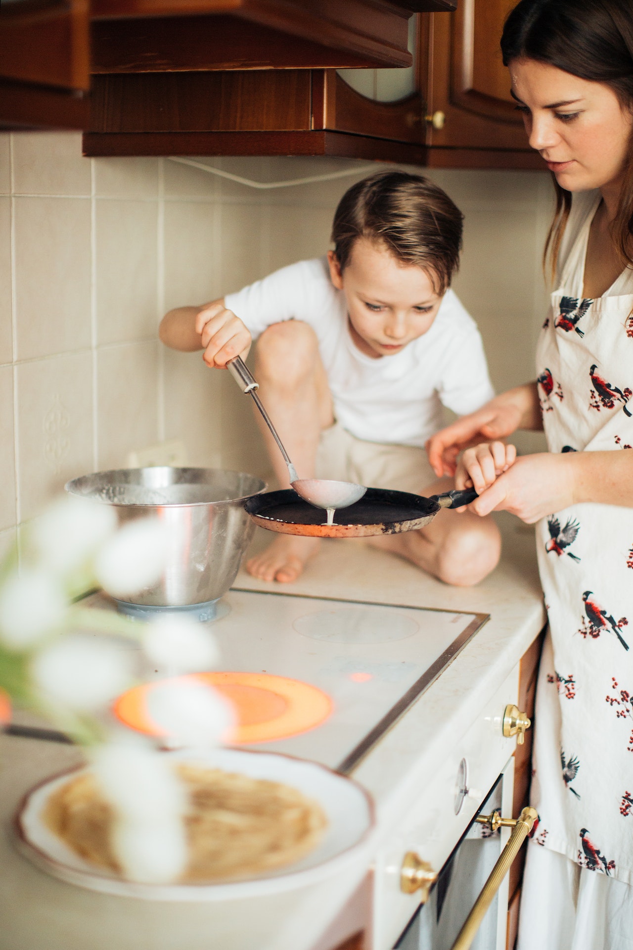 cooking process son and mom