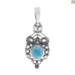 Positive Effects of Wearing Larimar Jewelry