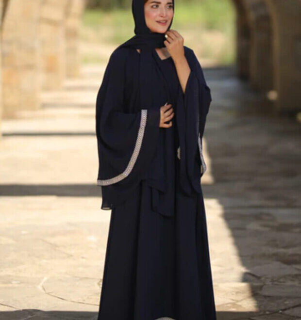 blue-umbrella-abaya