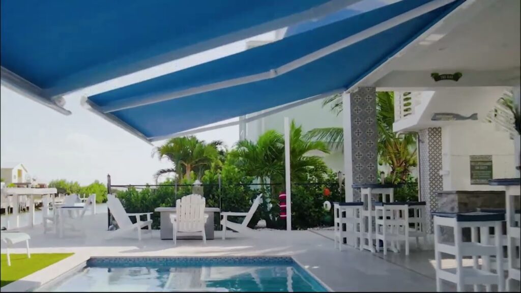 Retractable Rolling Awnings