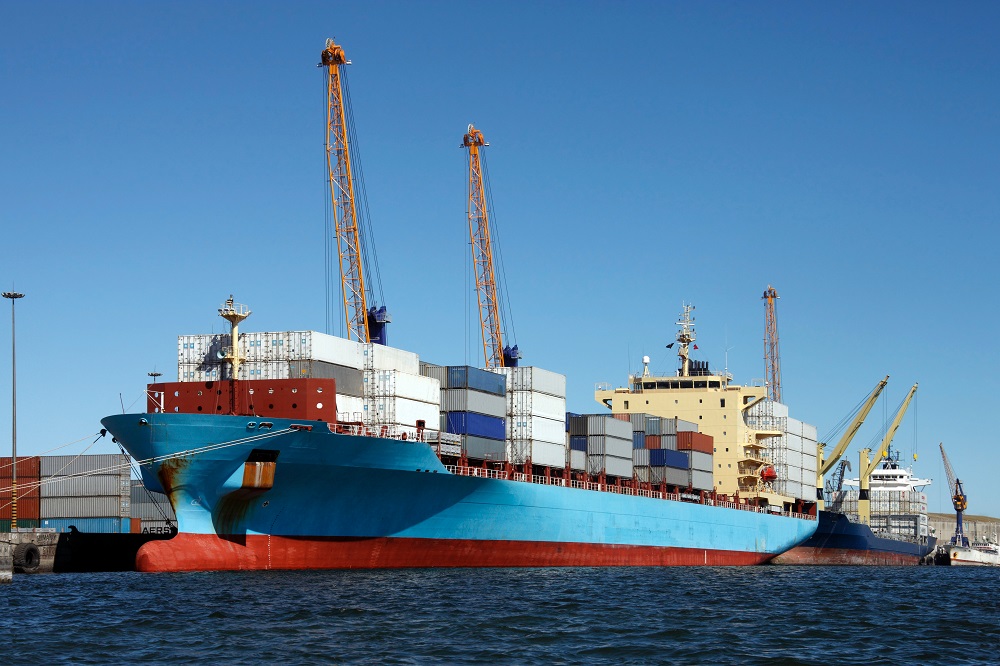 shipping company in gandhidham