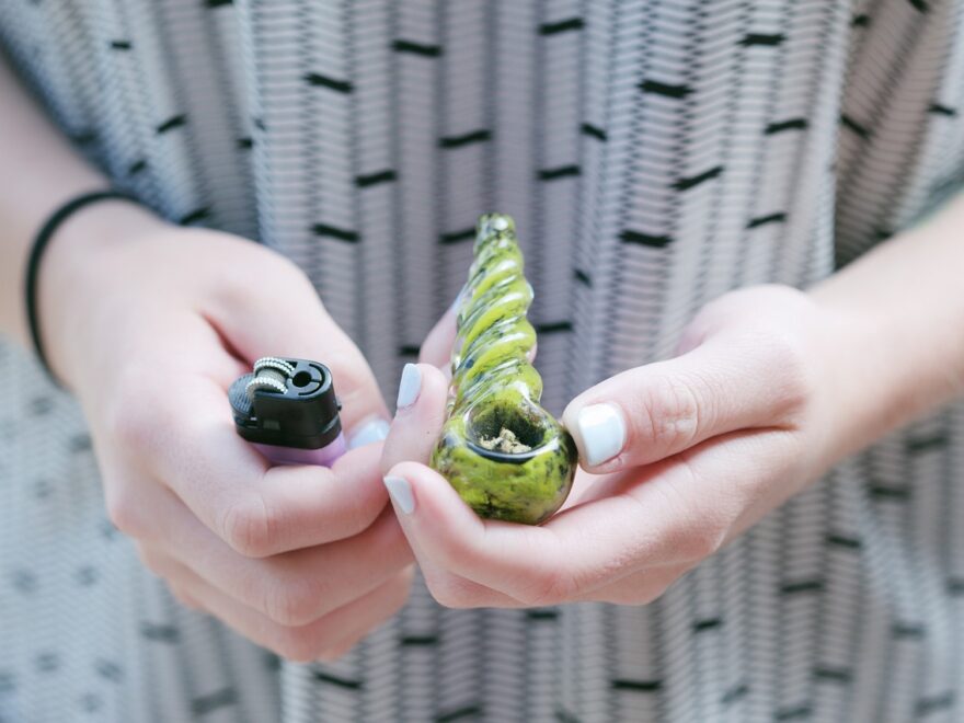 buy disposable weed pipes