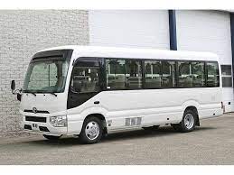 luxury bus rental dubai