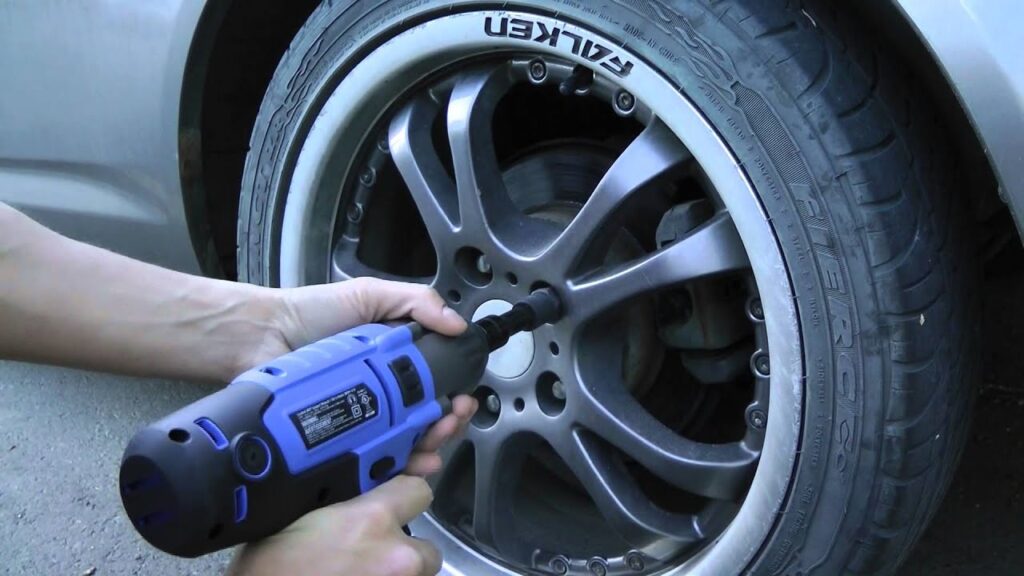 Rolling Right: The Importance of Tire Change Service in Vaughan