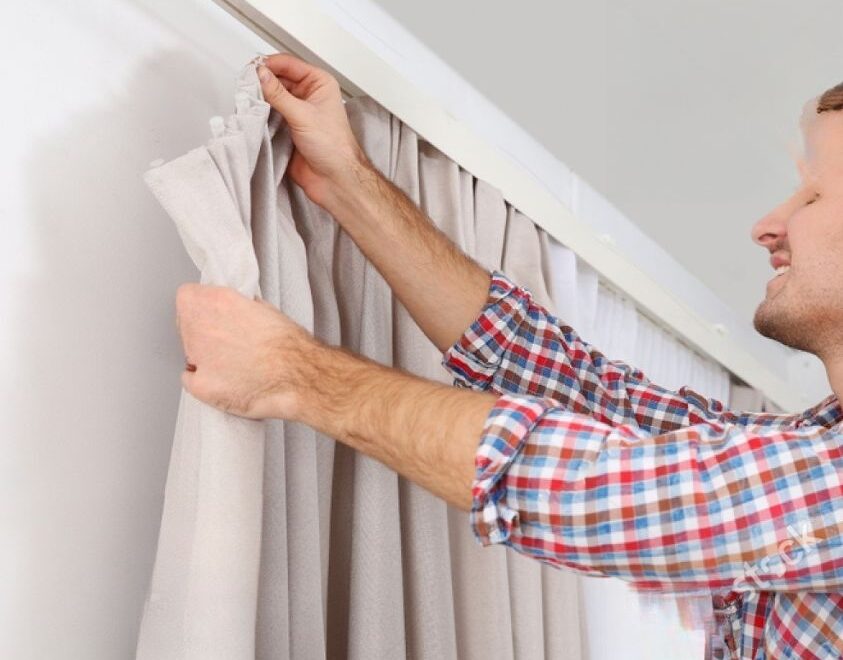 Curtains fixing