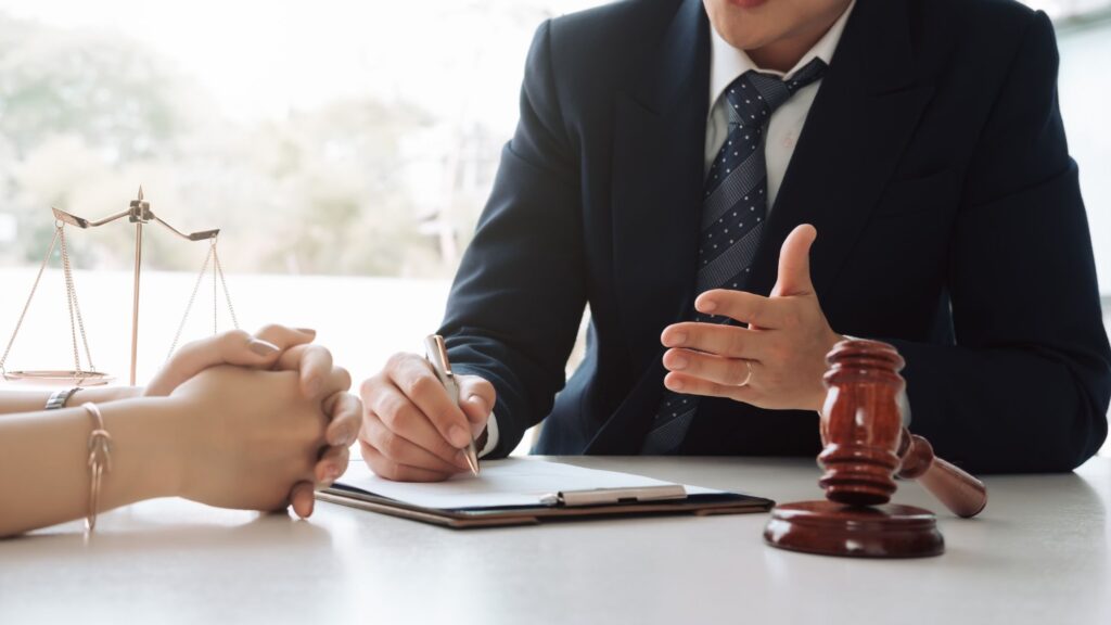 How to Select the Right Divorce Mediation Lawyer for Your Case