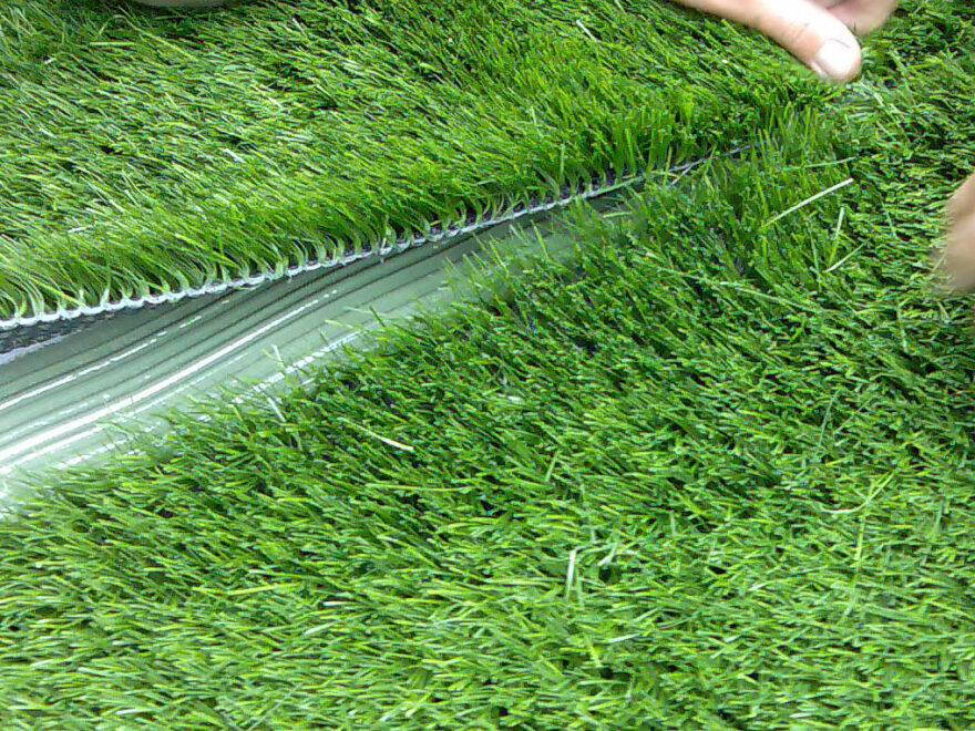 artificial grass contractor