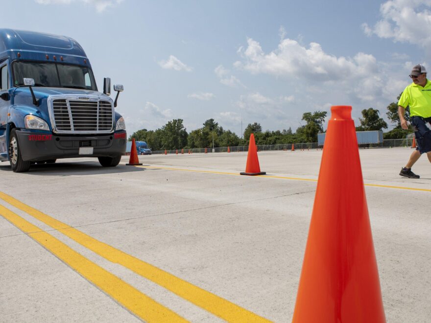 cdl truck driving school