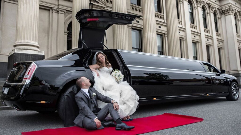 Making Your Wedding Day Simple with a Shuttle Service