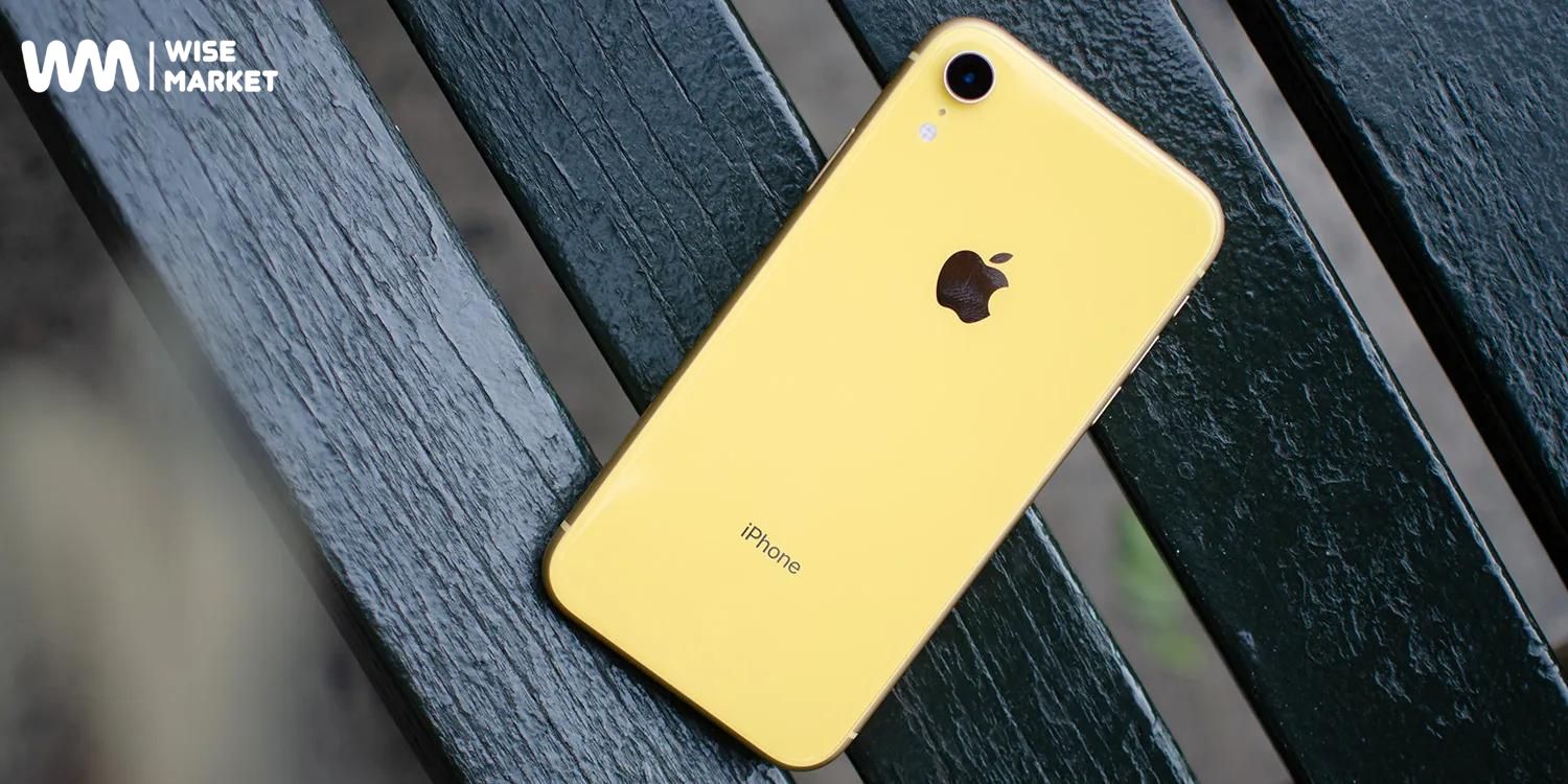 iPhone XR