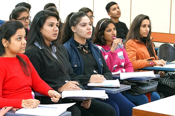 best commerce colleges in Jaipur