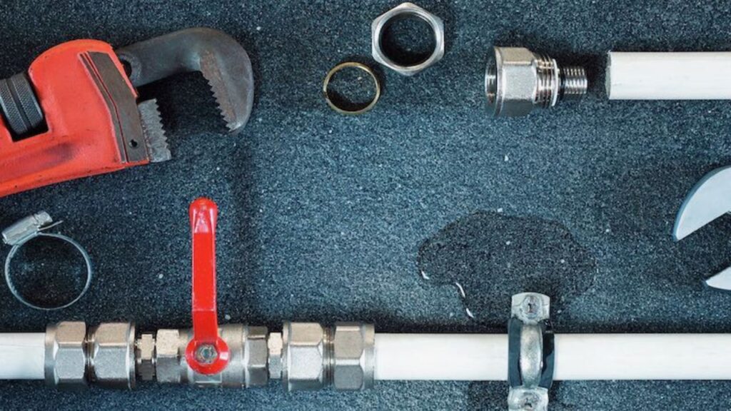 Emergency Plumber: Your Lifesaver in Watery Emergencies