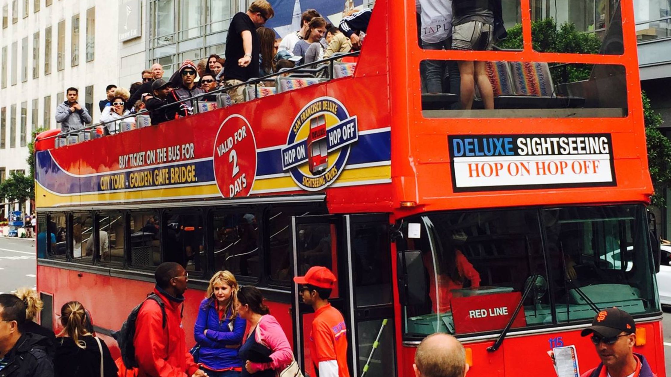 San Francisco Tour Bus