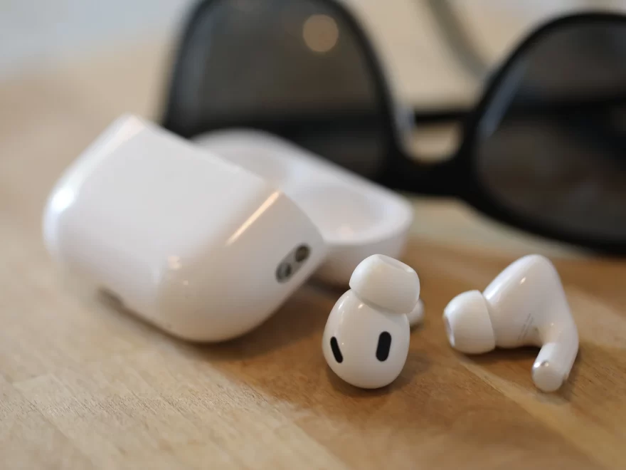 Airpods price in Pakistan