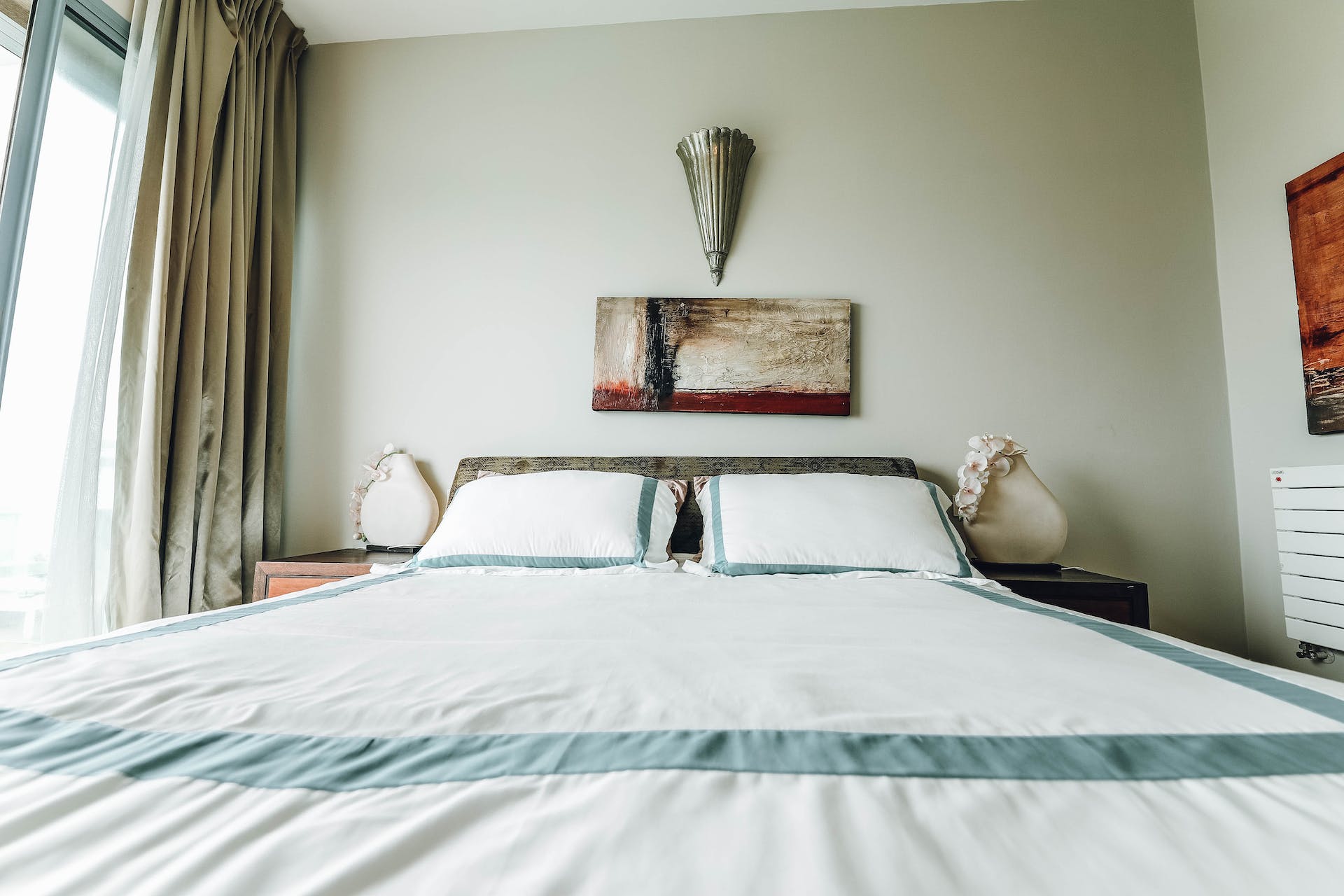 The Impact of Color and Patterns: Elevating Bedroom Ambiance with Bed Sheets in Singapore