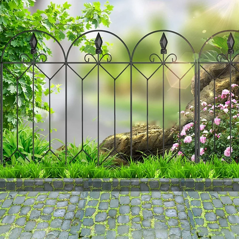 Decorative Metal Fencing to Elevate Your Outdoor Space