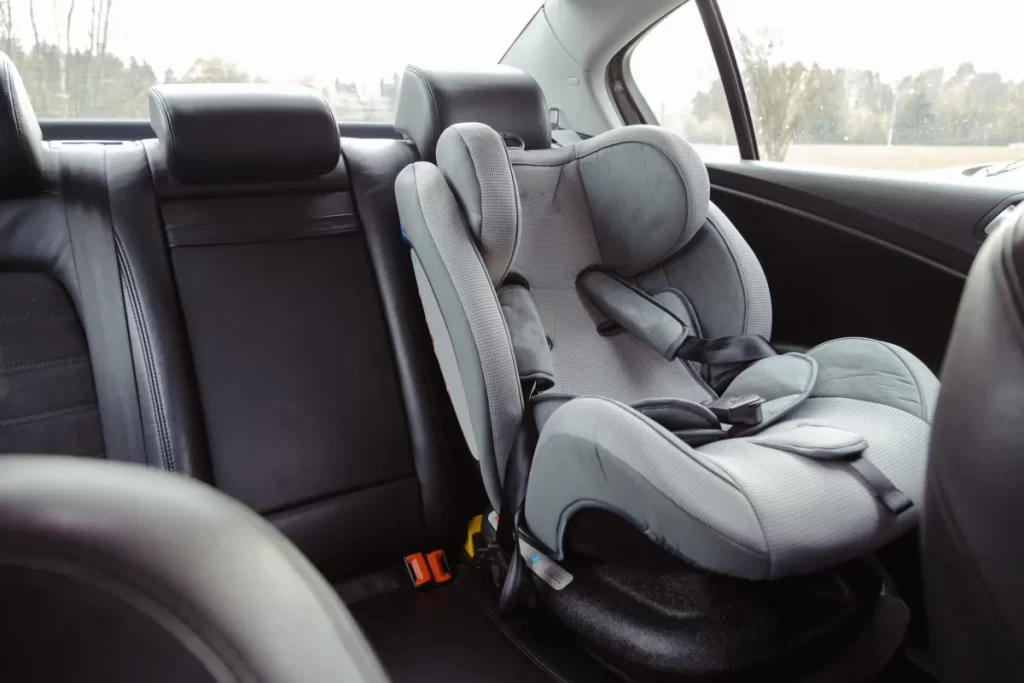 Baby car seats- A strong feature of luxury airport transfers