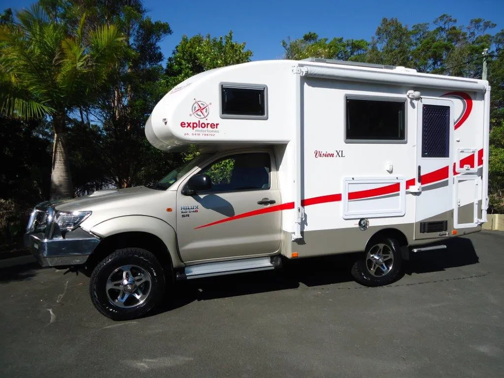 buy motorhome 4wd