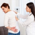 A Women consult with a doctor for hip replacement in turkey