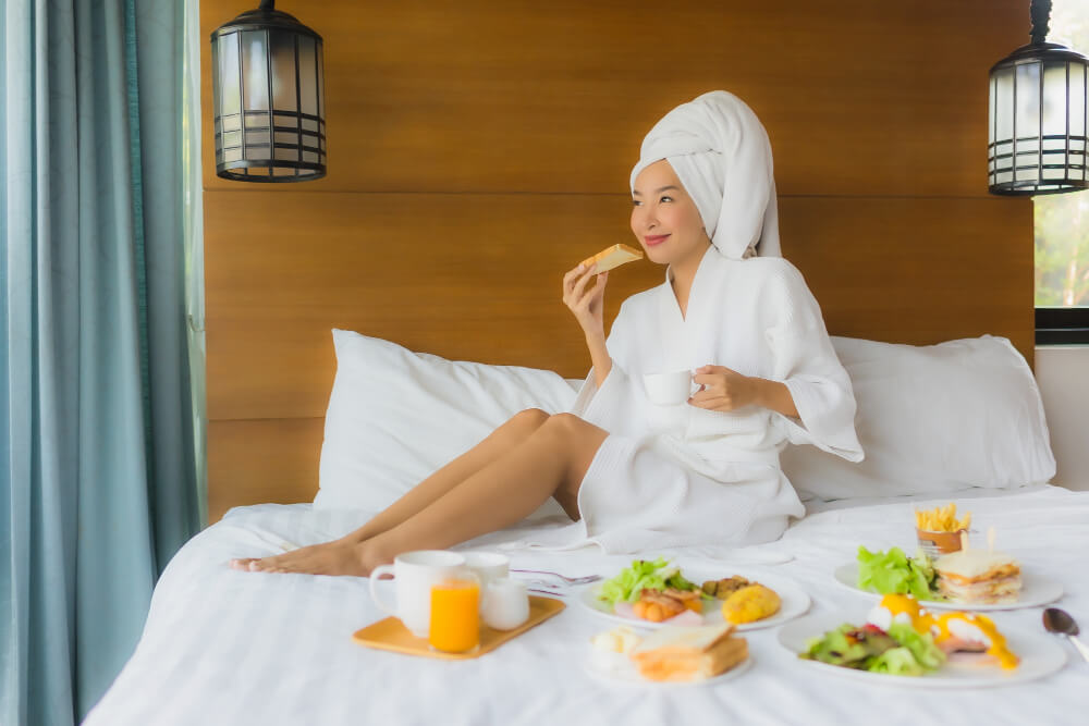 maximizing hotel revenue with weight loss