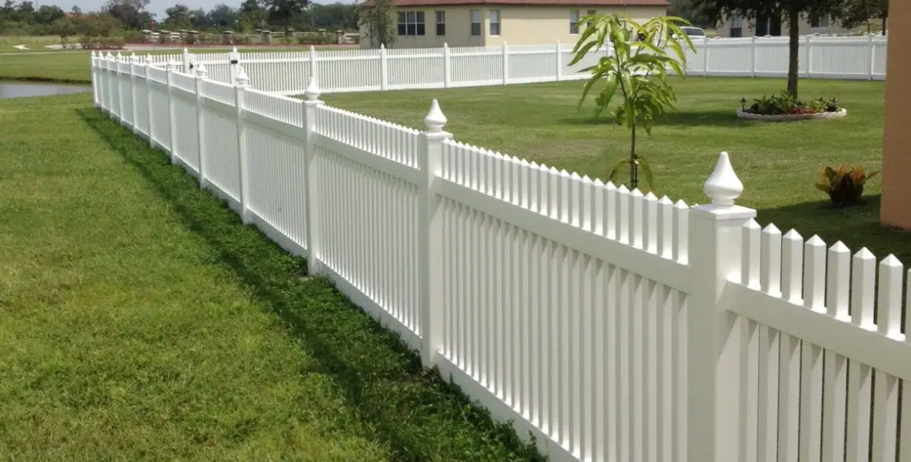 How Can PVC Fence Suppliers Improve Your Property With Hoarding Panels?