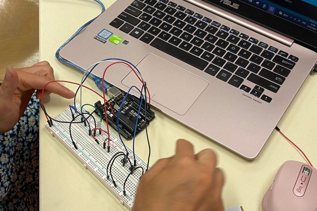 10 Arduino-Projekte für Anfänger: Einfache Tutorials von Botland