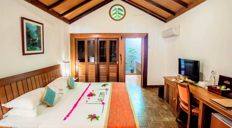 maldives beach villa
