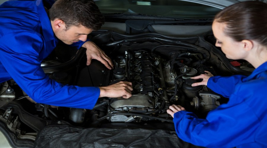 Audi TT Repair Garage