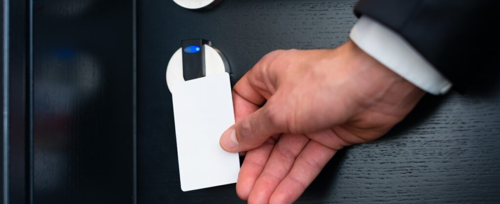 Hotel Keycard Hack Opens Guest Rooms: A Growing Security Concern