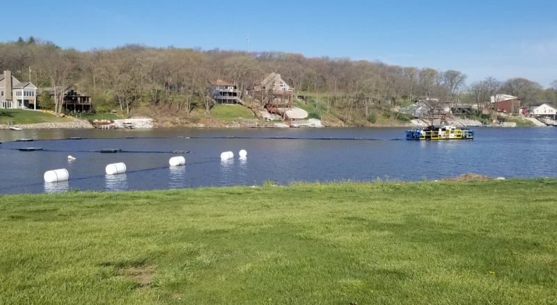 lake dredging equipment