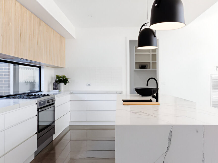 How to Incorporate Luxury Kitchen Items into Your Interior Design