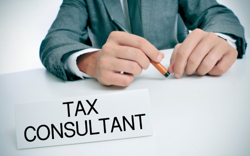 tax consultant