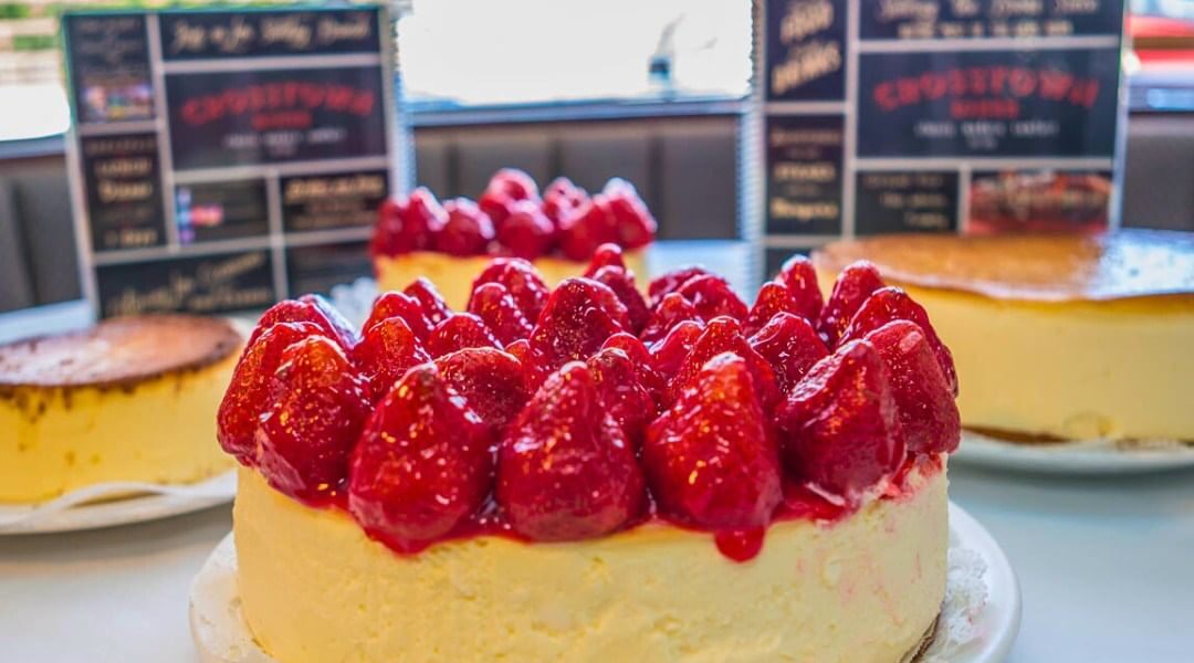 Crosstown Diner’s Famous Cheesecakes – Best Bronx Desserts