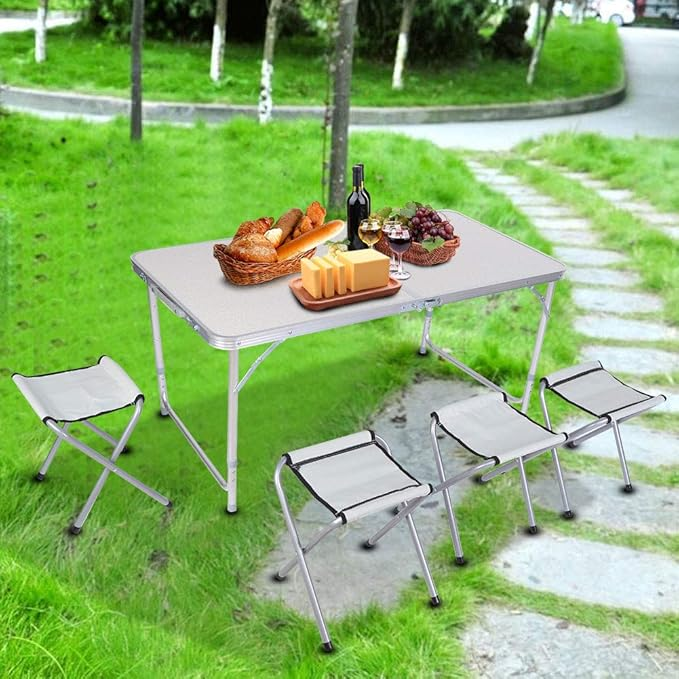 Outdoor Picnic Tables