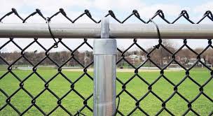 Black Chain Link Fence vs. Other Fencing Types: Which is Right for You?